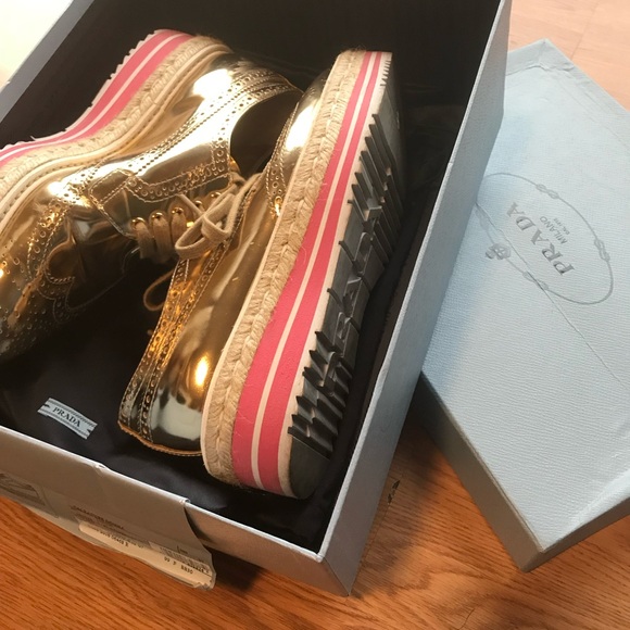 PRADA shoes - Picture 7 of 13